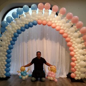 Gender Reveal Arch W/Balloon Babies