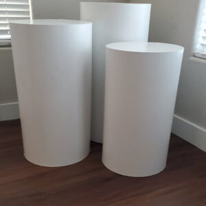 3 Pedestal Cylinders